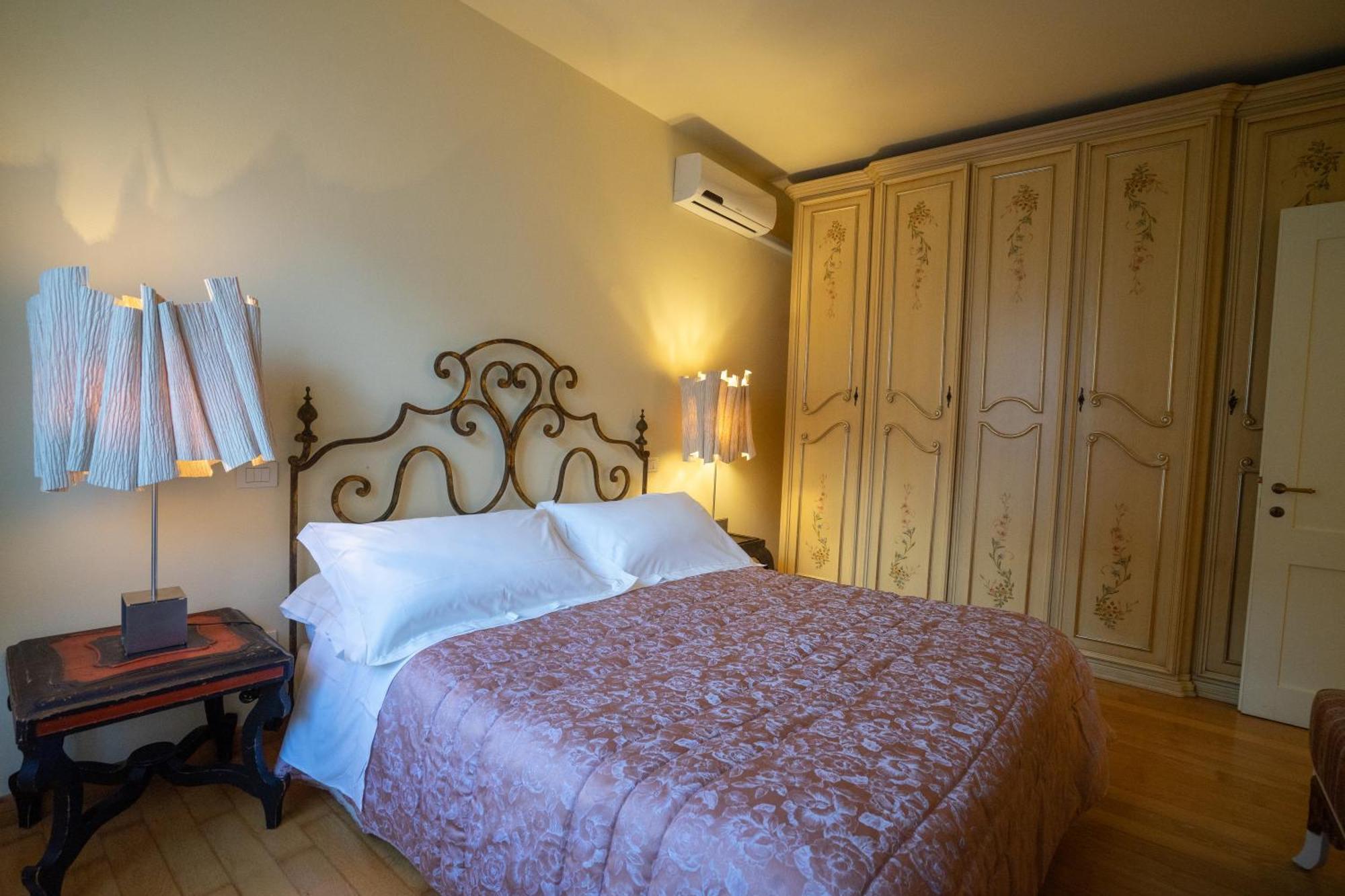 Palazzo Rocchi - Residenza D'Epoca Bed & Breakfast Lucca Ngoại thất bức ảnh