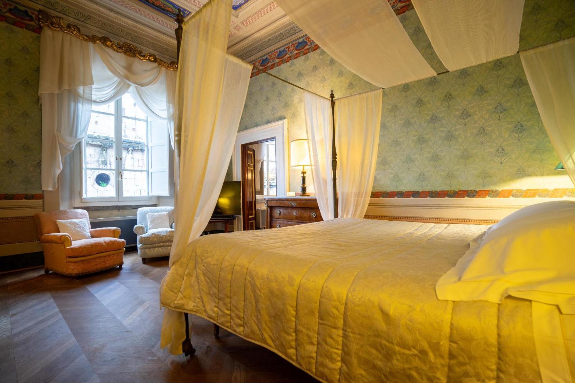 Palazzo Rocchi - Residenza D'Epoca Bed & Breakfast Lucca Ngoại thất bức ảnh